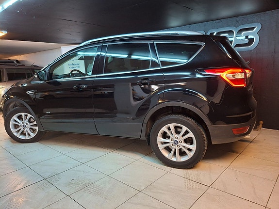 Ford Kuga 4 of 5