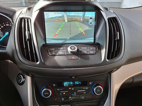 Ford Kuga 5 of 5