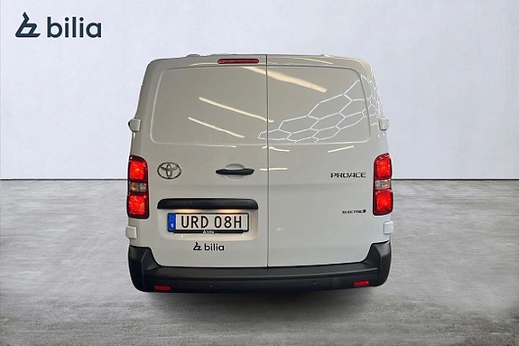 Toyota Proace 7 of 30