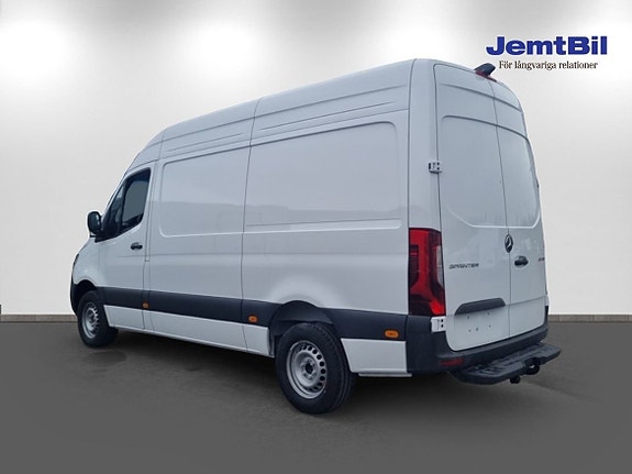 Mercedes-Benz Sprinter 208 6 of 13