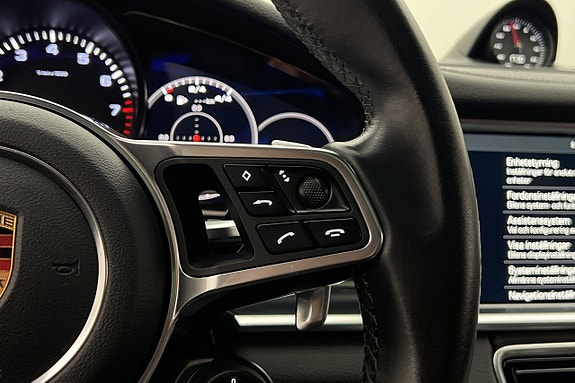 Porsche Panamera 4 23 of 30