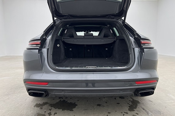 Porsche Panamera 4 9 of 30