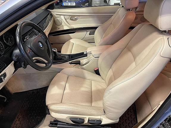 BMW 320 6 of 12