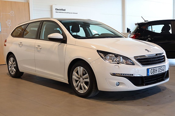 Peugeot 308 4 of 5