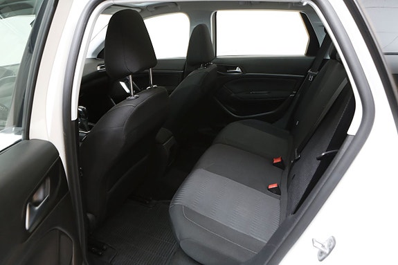 Peugeot 308 21 of 23