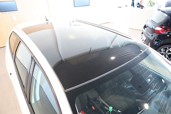 Peugeot 308 23 of 23
