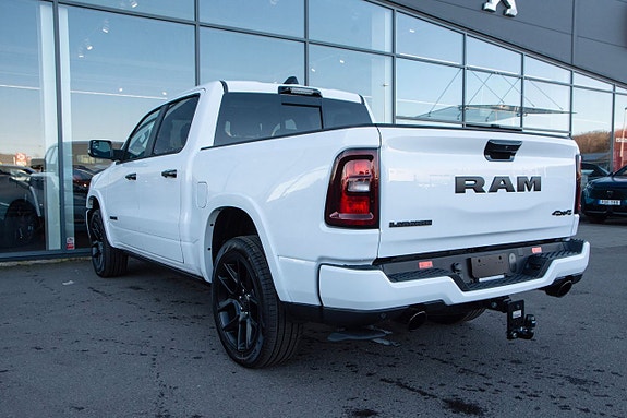 Dodge RAM 1500 7 of 16
