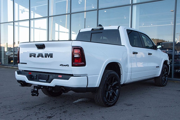 Dodge RAM 1500 5 of 5