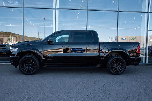 Dodge RAM 1500 4 of 5