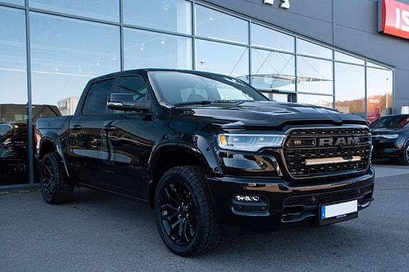 Dodge RAM 1500 3 of 5