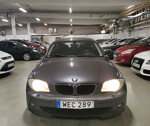 BMW 116i 5 of 5