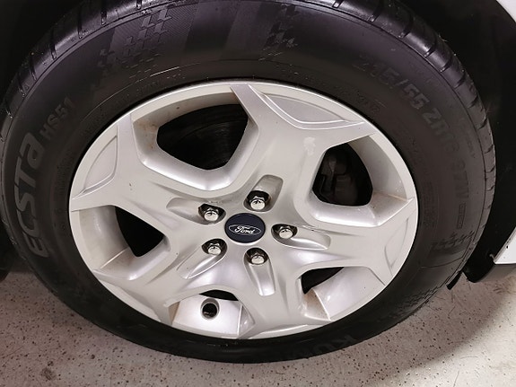 Ford C-Max 19 of 19
