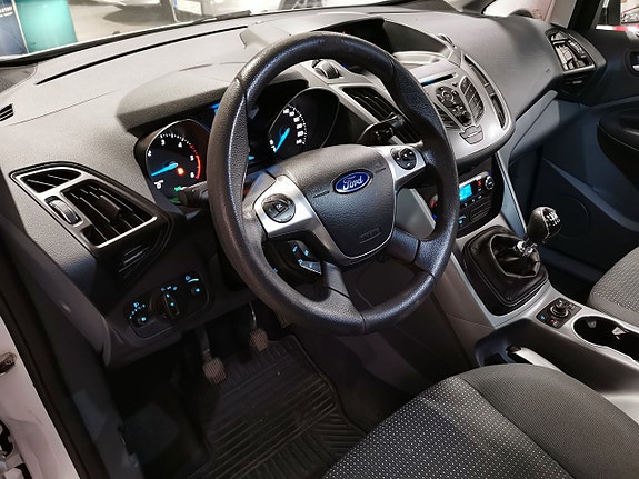 Ford C-Max 7 of 19