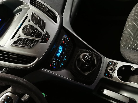 Ford C-Max 16 of 19