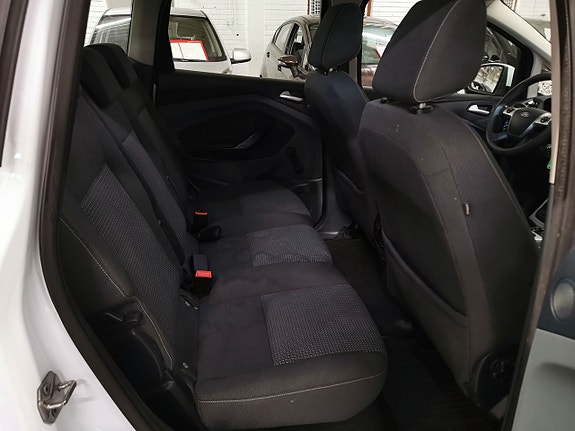 Ford C-Max 11 of 19