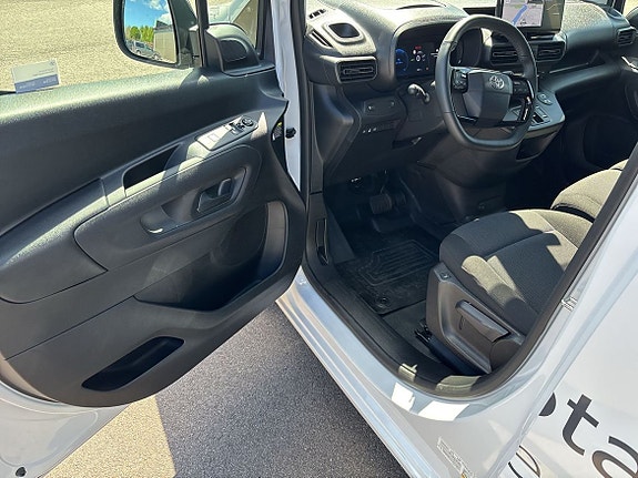 Toyota Proace City 23 of 29