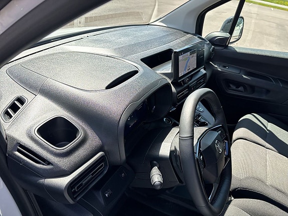 Toyota Proace City 24 of 29