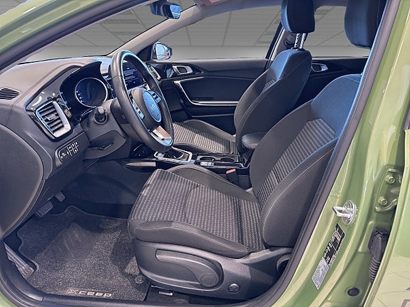 Kia XCeed 8 of 14
