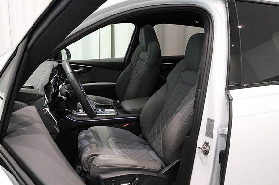 Audi SQ7 9 of 27