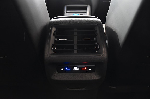 Volkswagen Tiguan 25 of 27