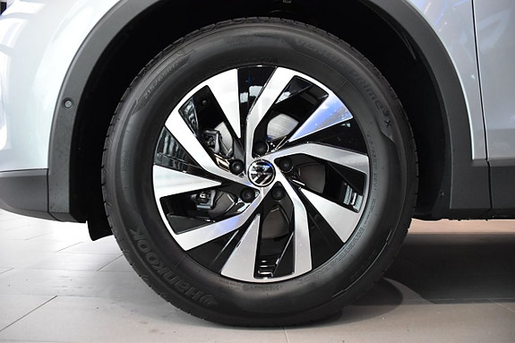 Volkswagen Tiguan 9 of 27