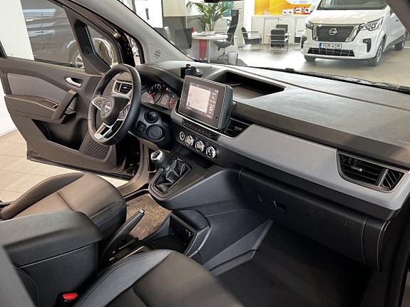 Nissan Townstar 12 of 14