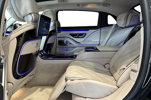 Mercedes-Benz S-Klass 10 of 17