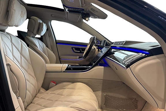 Mercedes-Benz S-Klass 9 of 17