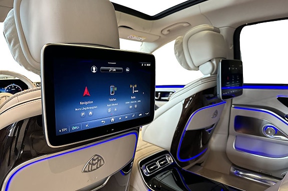 Mercedes-Benz S-Klass 14 of 17