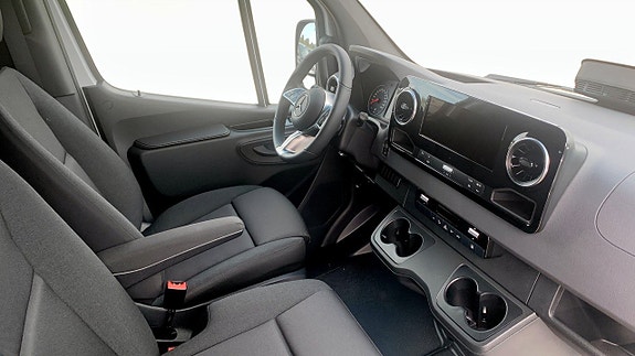 Mercedes-Benz Sprinter 317 3 of 10