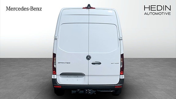 Mercedes-Benz Sprinter 317 7 of 10