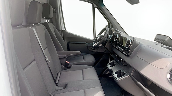 Mercedes-Benz Sprinter 317 4 of 10