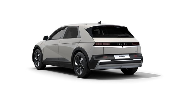 Hyundai Ioniq 5 3 of 6