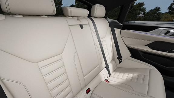 BMW i4 12 of 13
