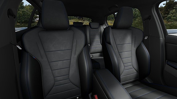 BMW 120 11 of 13