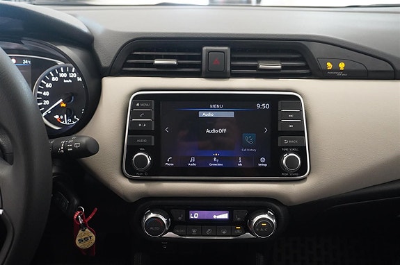 Nissan Micra 13 of 20