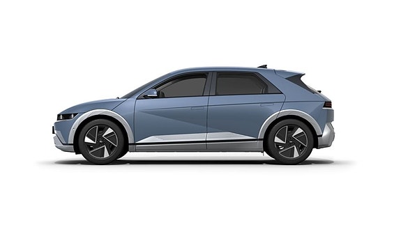 Hyundai Ioniq 5 2 of 6