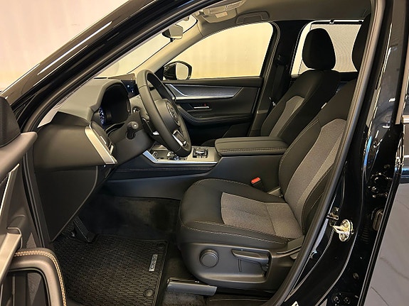 Mazda CX-80 8 of 30