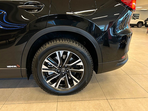 Mazda CX-80 11 of 30
