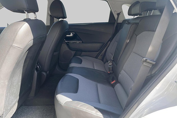 Kia e-Niro 9 of 12