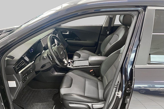 Kia e-Niro 8 of 12