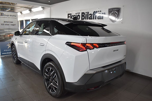 Peugeot 3008 4 of 5