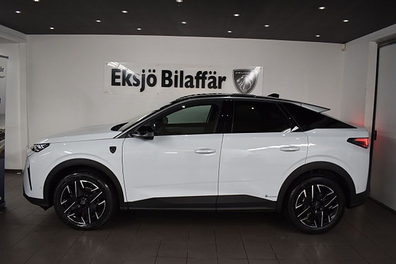 Peugeot 3008 3 of 5