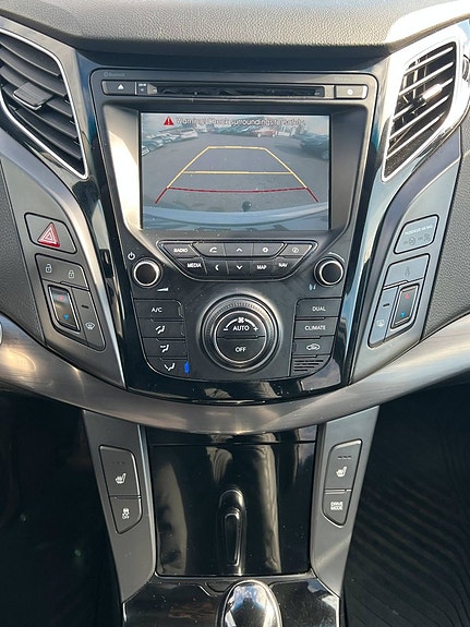 Hyundai i40 14 of 22