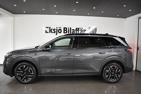 Peugeot 5008 3 of 5