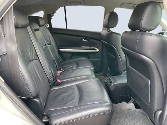 Lexus RX400h 17 of 19
