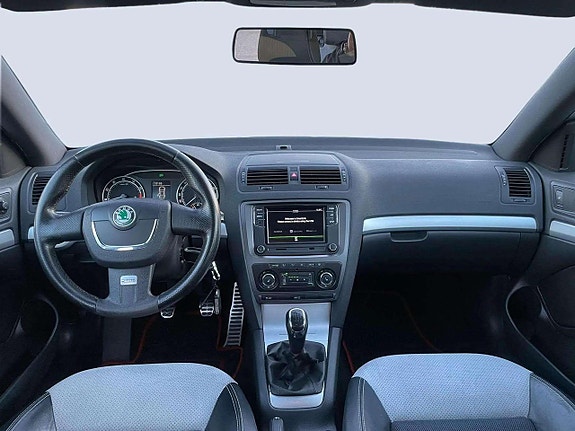Skoda Octavia RS 15 of 17