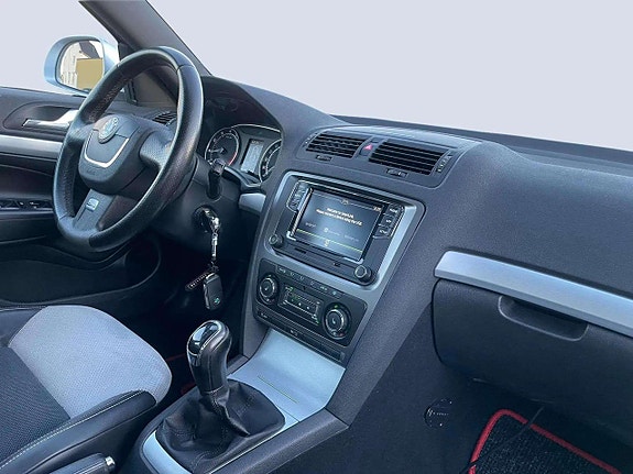 Skoda Octavia RS 17 of 17
