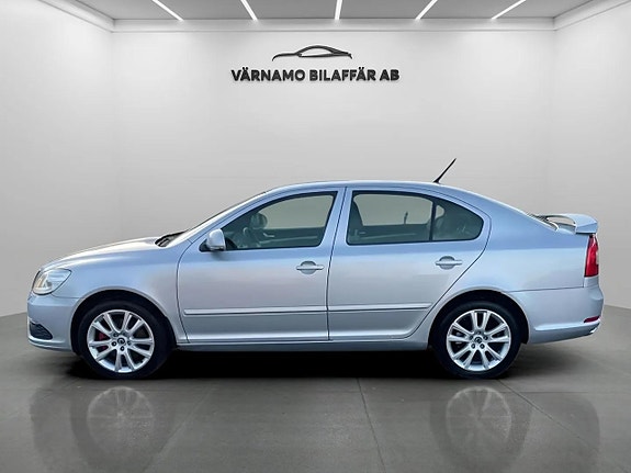 Skoda Octavia RS 2 of 5
