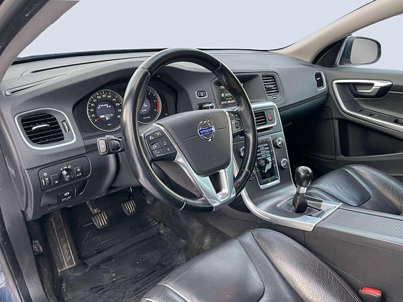 Volvo S60 8 of 19